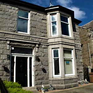 Vaila Guest house Aberdeen